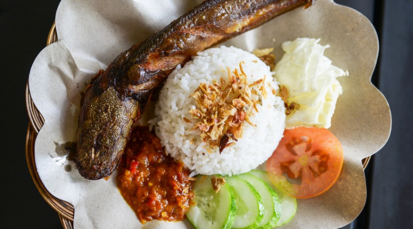 Pecel Lele OTW Ekspor, Siap Suplai Kebutuhan Jemaah Haji dan Umrah