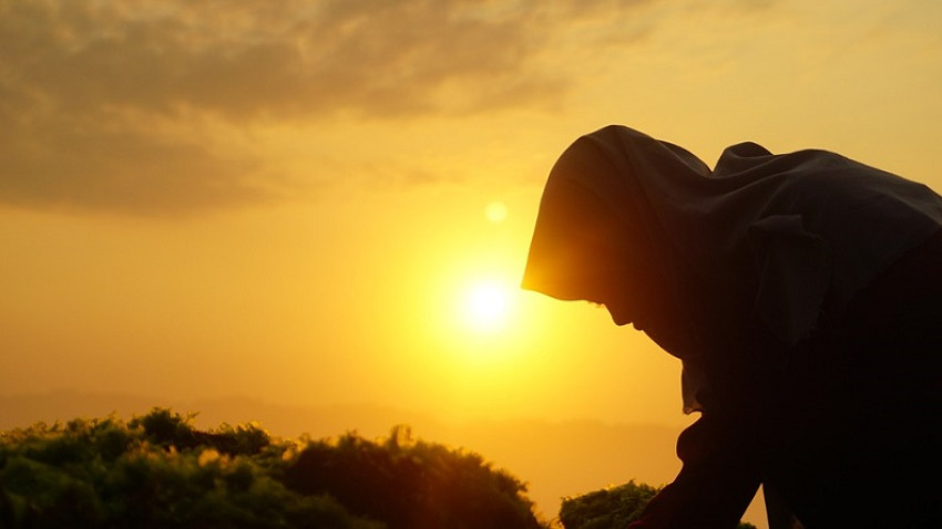 Hadis Penghuni Neraka Kebanyakan Wanita, Begini Penjelasan Buya Yahya