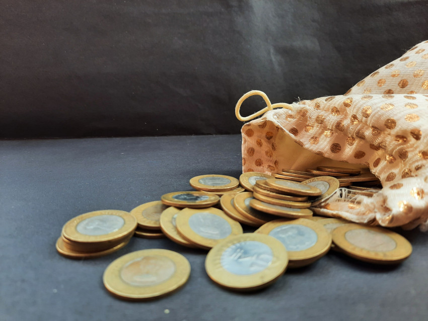 Psikolog Sebut Flexing Bisa Timbulkan Impulsif Buying