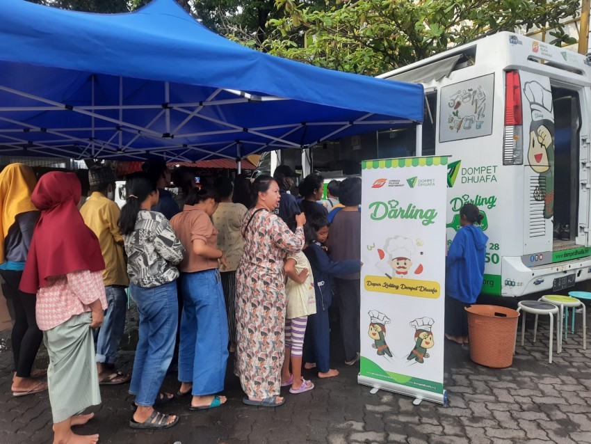 Bantu Penyintas Kebakaran Depo Plumpang, DD Gulirkan Pasokan Makanan