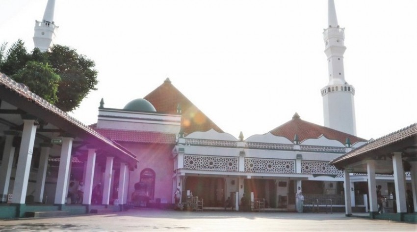 5 Wisata Ziarah Makam Ulama di Jakarta, Bisa Dikunjungi Jelang Ramadhan