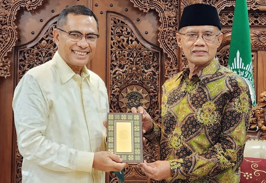 Yayasan Muslim Sinarmas Bagikan 1.000 Alquran ke PP Muhammadiyah