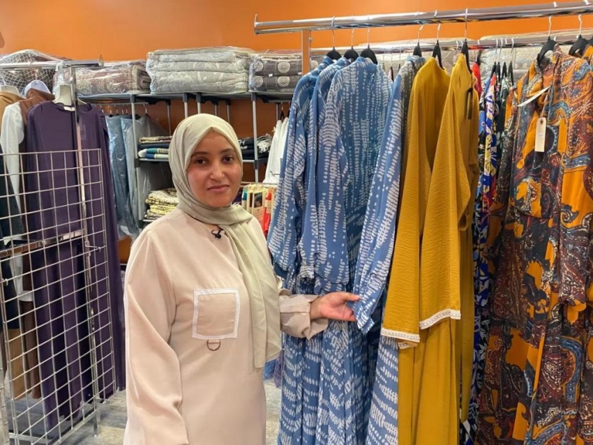 Desainer Kanada Hadjer Bendifallah Perkaya Fashion Muslim di Manitoba