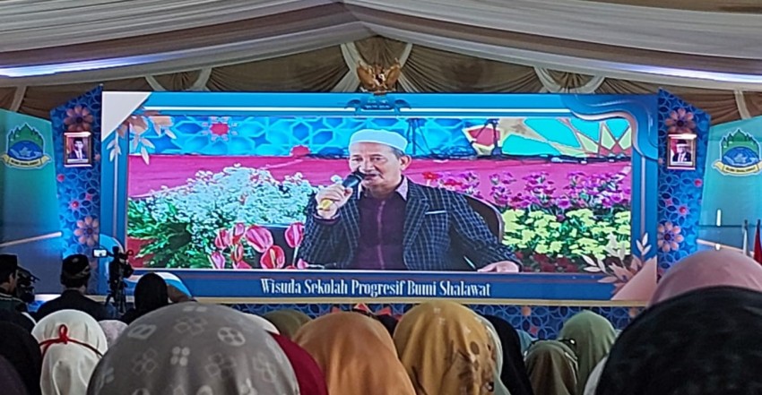 Sekolah Progresif Bumi Shalawat Sidoarjo akan Bangun Rumah Sakit