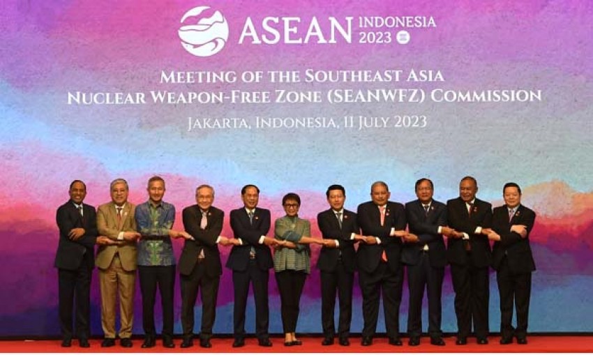 Menlu Retno Marsudi: Asia Tenggara Harus Bebas dari Senjata Nuklir