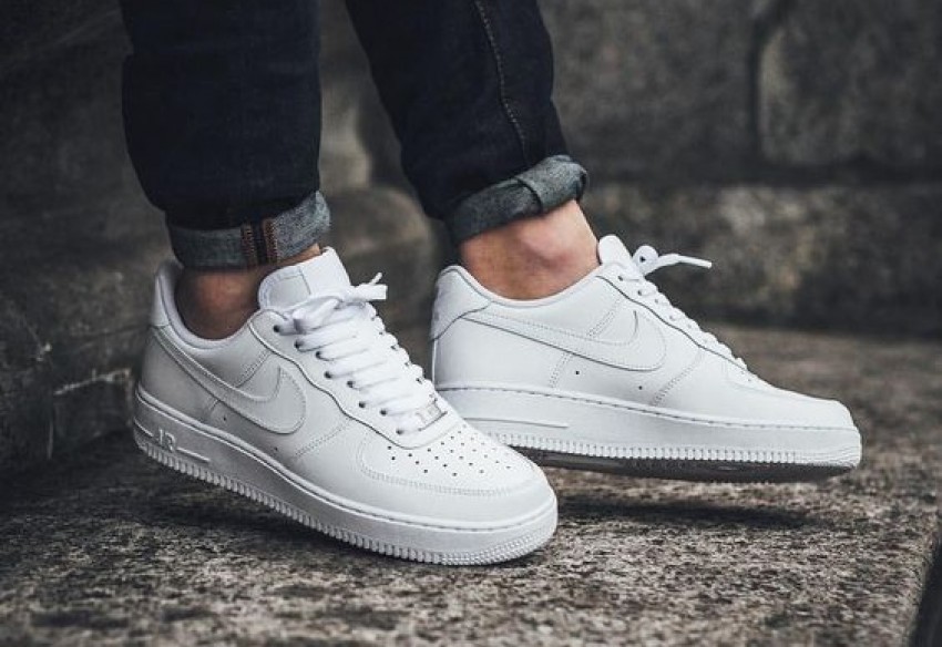 3 Gaya Fesyen dari Meeting hingga Hangout, Makin Trendy dengan Nike Air Force 1