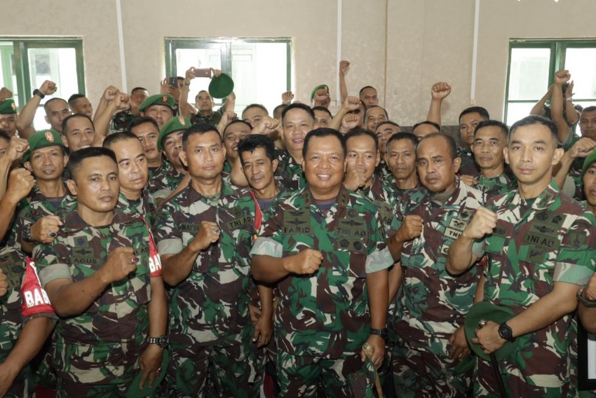 Pangdam V Brawijaya Farid Makruf Motivasi 50 Babinsa Inspiratif