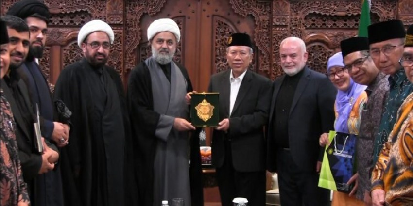 Konferensi Internasional Antar Mazhab di Teheran Gagas Ummatan Wahidatan