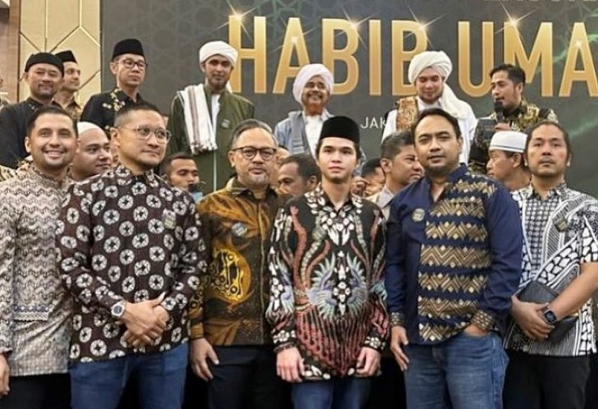 Deretan Selebritas Ikut Kajian Ilmu Habib Umar bin Hafidz, Ada Deddy Corbuzier