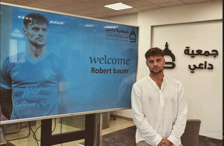 Merasakan Kehangatan Islam, Pesepakbola Jerman Putuskan Ucap Syahadat