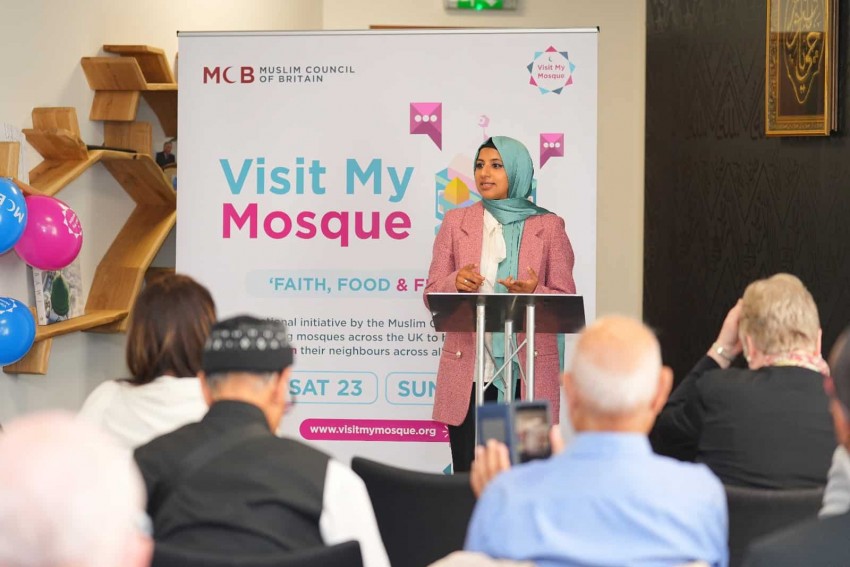 Seluruh Pengurus Masjid di Inggris Berkumpul, Tampilkan Keindahan Islam