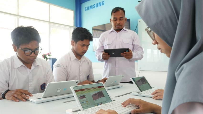 11 Madrasah Aliyah Masuk Top 25 Samsung Innovation Campus IV