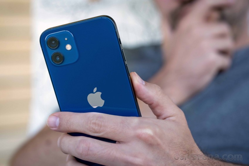 Prancis Setujui Pembaruan Software iPhone 12