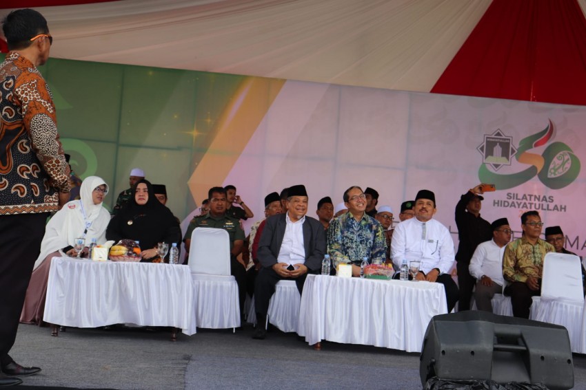 Tabligh Akbar Silatnas Hidayatullah, KH Cholil Nafis Berpesan Terus Bangun Republik