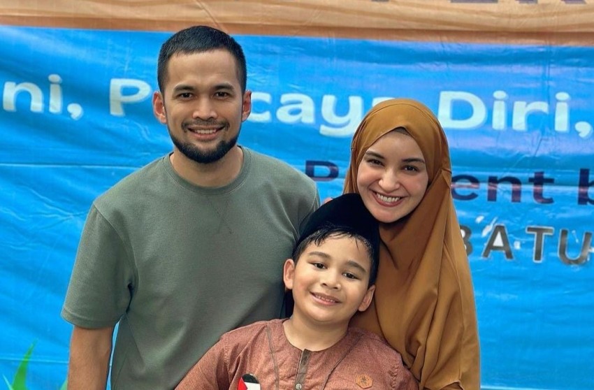 Bukti Ubin Masjid Adem, Anak Teuku Wisnu Ketiduran Selepas Shalat Subuh Jamaah