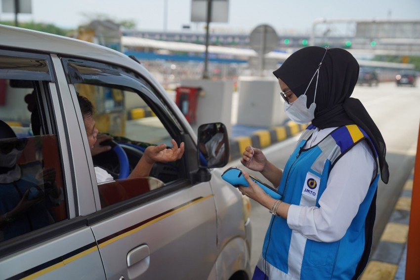 28.047 Kendaraan Alami Saldo E-Toll Kurang Saat Mudik Natal 2023