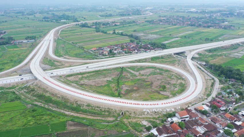 107 Ribu Kendaraan Lewati Tol Solo-Jogja Pada Arus Mudik Natal 2023 dan Tahun Baru
