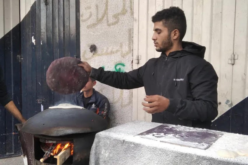 Fenomena PKL di Gaza, Pengungsi Tetap Berjuang Cari Nafkah di Tengah Pembantaian