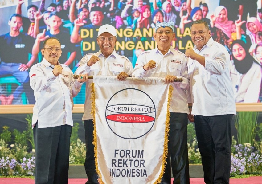 Rektor Unesa Nurhasan Pimpin Forum Rektor Indonesia 2023-2024
