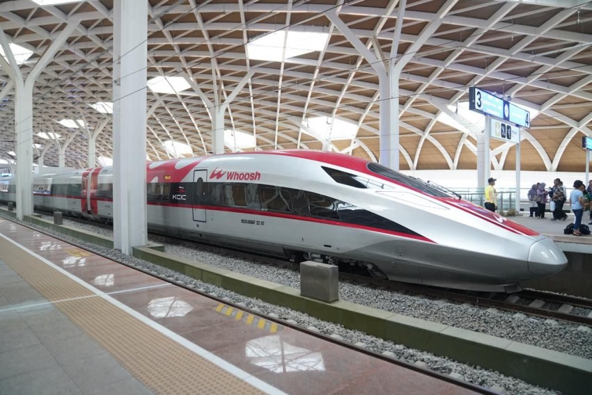 Terapkan Tarif Dinamis, Kereta Cepat Whoosh Premium Economy Mulai Rp150 Ribu