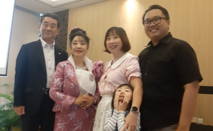 Metode Efektif Menstimulasi Otak Kanan Anak dengan Flash Card