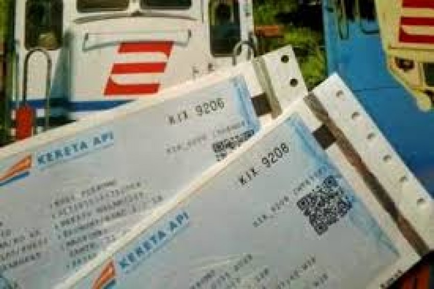 Tiket Angkutan Lebaran di KAI Daop 8 Surabaya Terjual 33.130 Kursi