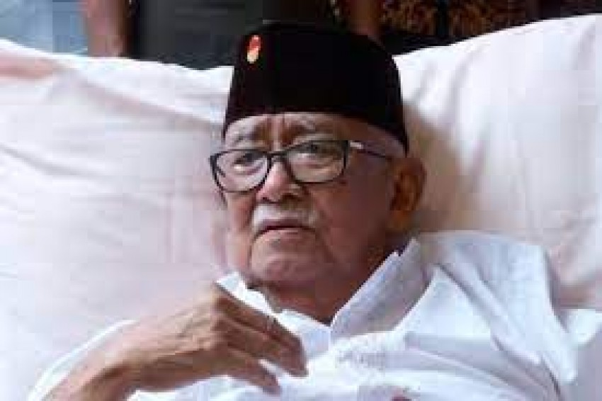 Sosok Mantan Gubernur Jabar Solihin GP yang Wafat Usia 97 Tahun