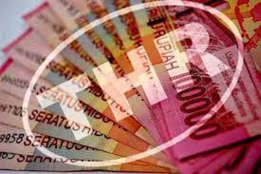 Bijak Kelola THR: Jangan Terjebak Euforia Lebaran, Dahulukan Zakat dan Infak