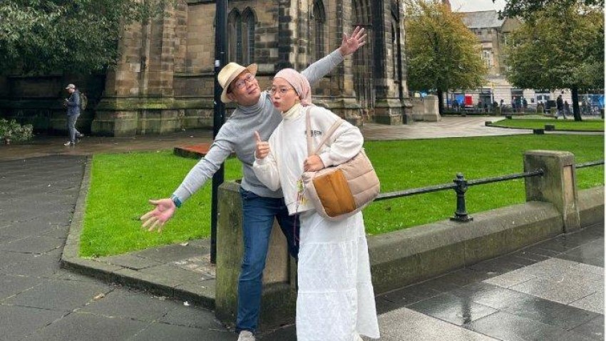 Sang Anak Dihujat Lantaran Buka Jilbab, Ridwan Kamil Balas dengan Pesan Bijak