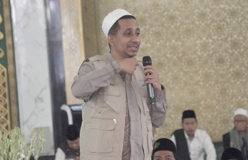 Habib Ja'far Sebut Pentingnya Jaga Sanitasi Masjid untuk Kebersihan