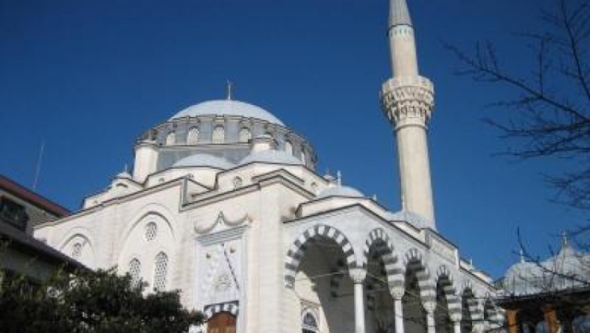 Masjid di Jepang Makin Banyak, Alquran Jadi Bacaan Terlaris di Amerika
