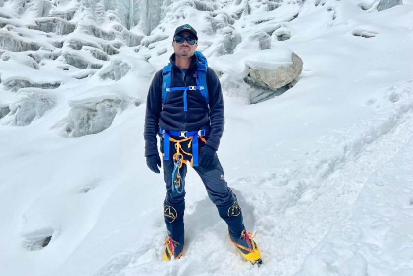 Galang Dana untuk Gaza, Pria Muslim Ini Mulai Tantangan Daki Gunung Everest