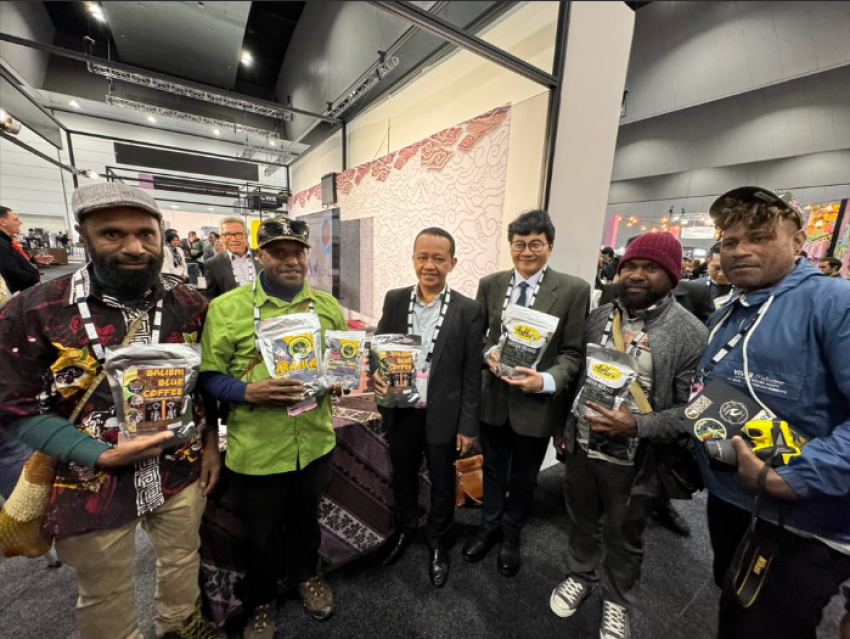 Butuh Hilirisasi: Menteri Investasi Bangga Kopi Papua Mendunia di Melbourne
