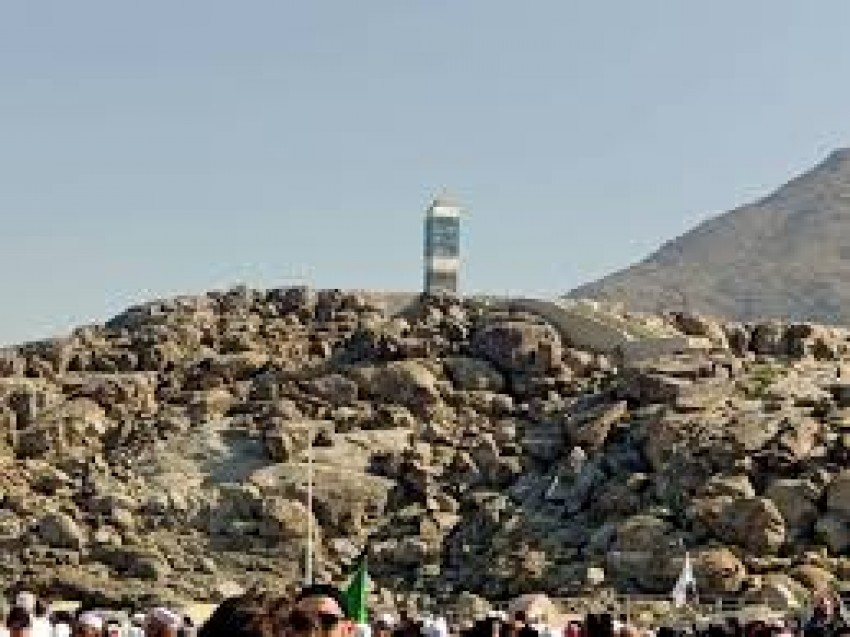 Keutamaan Khusus Wukuf di Jabal Rahmah