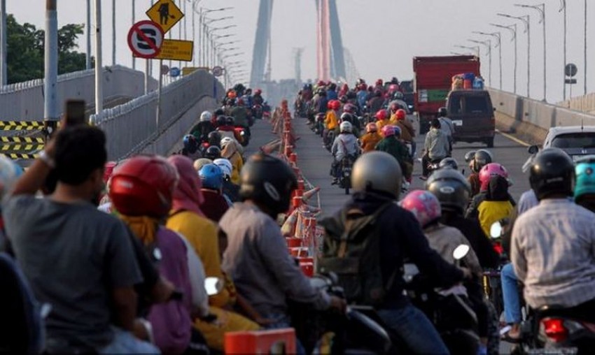 Toron: Tradisi Mudik Orang Madura saat Idul Adha, Lebih Heboh dari Idul Fitri
