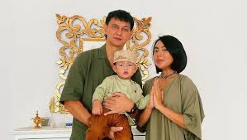 Cerita Mualaf, Usaha Marcell Darwin Setor Hafalan Surat Al-Kafirun ke Istri Banjir Pujian