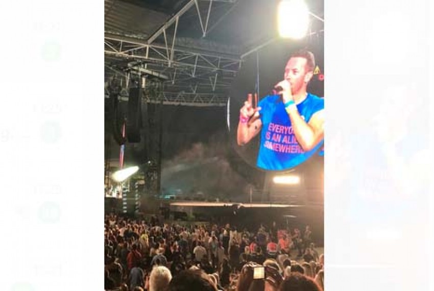 Coldplay Umumkan Capai 59% Target Pengurangan Emisi Karbon Saat Tur Dunia