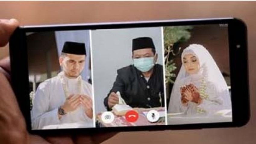 Akad Nikah Melalui Video Call, Sah atau Tidak?