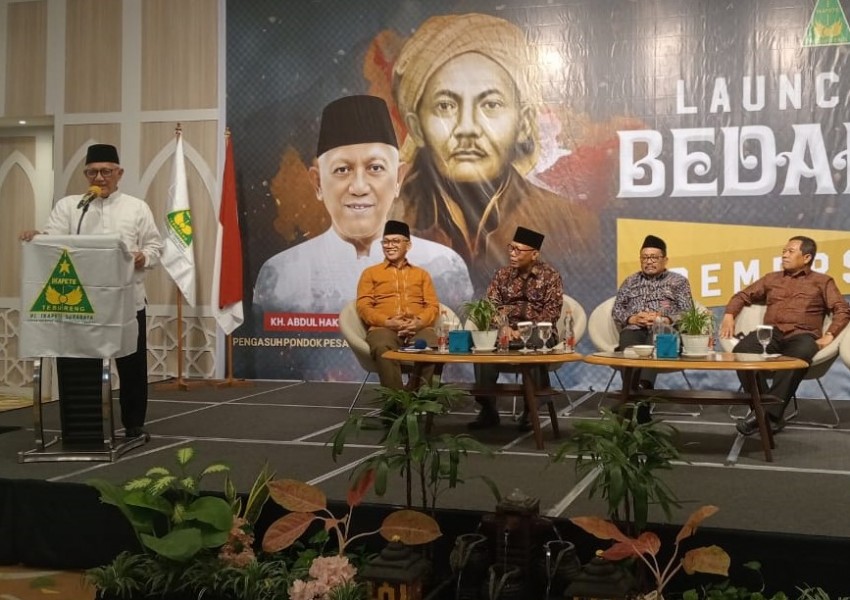 KHM Hasyim Asy'ari Sosok Bintang yang Mekar Bersama Umat