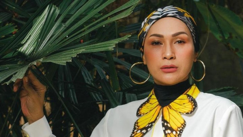 Sroja Gandeng Tata Janeeta Rilis Koleksi Lounge Wear Berdesain Unik
