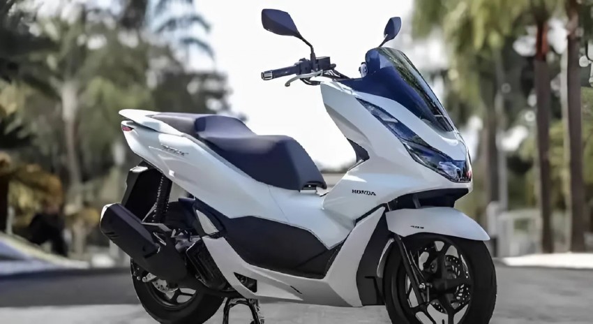 Rumor Panas: Honda PCX 160 2025 Bakal Usung VTEC, Siap Hadapi NMax 155 Turbo?