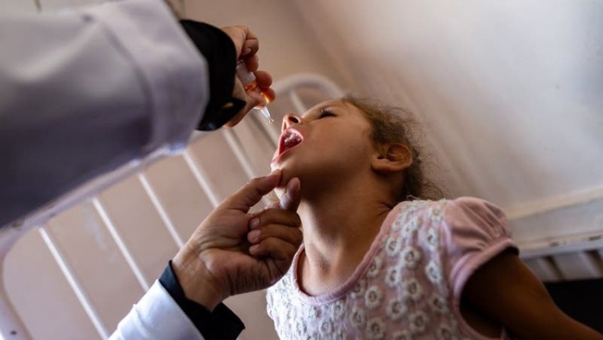 WHO dan PBB Mulai Distribusikan Vaksinasi Polio di Gaza