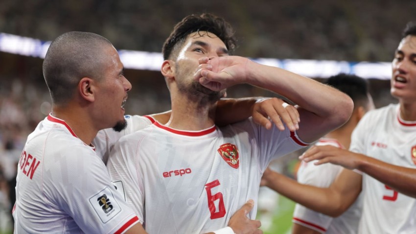 LUAR BIASA! Jokowi Kagum Timnas Bisa Imbangi Raksasa Asia Arab Saudi