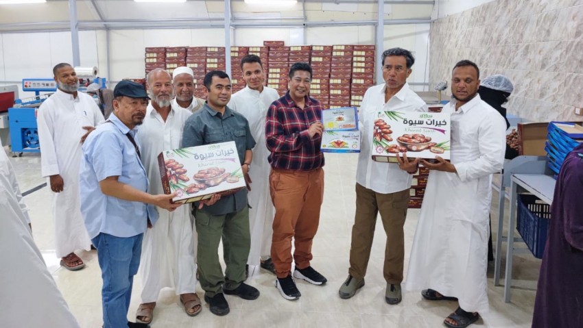 Buyer Mesir Minati Kayu Gaharu, Aki dan Suku Cadang Kendaraan dari Indonesia