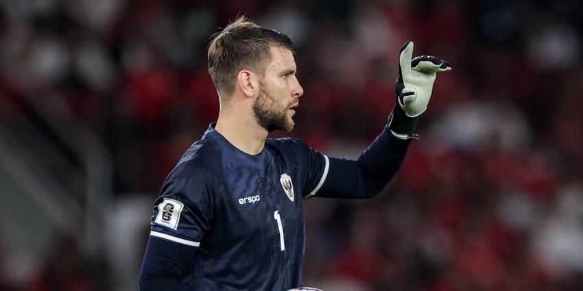 Maarten Paes Ukir Sejarah, Kiper Indonesia Raih Gelar Pemain Terbaik Asia