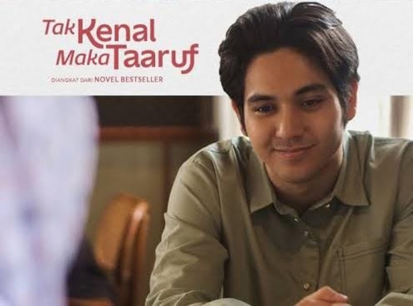 Film Tak Kenal Maka Ta'aruf Siap Sapa Penonton Bioskop di Awal 2025