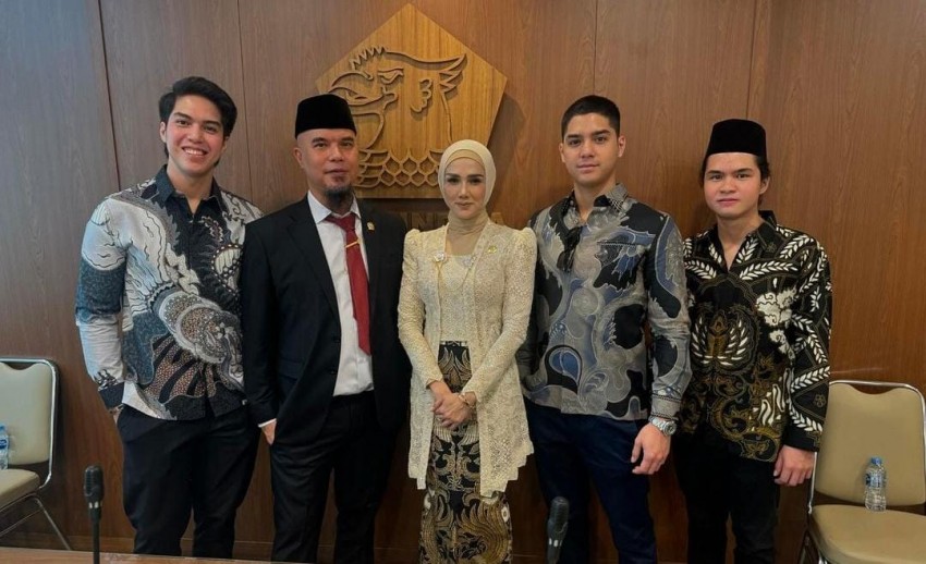 3 Pasangan Artis Ini Resmi Jadi Anggota DPR, DPD dan DPRD, Momen Pelantikan Bak Kumpul Keluarga