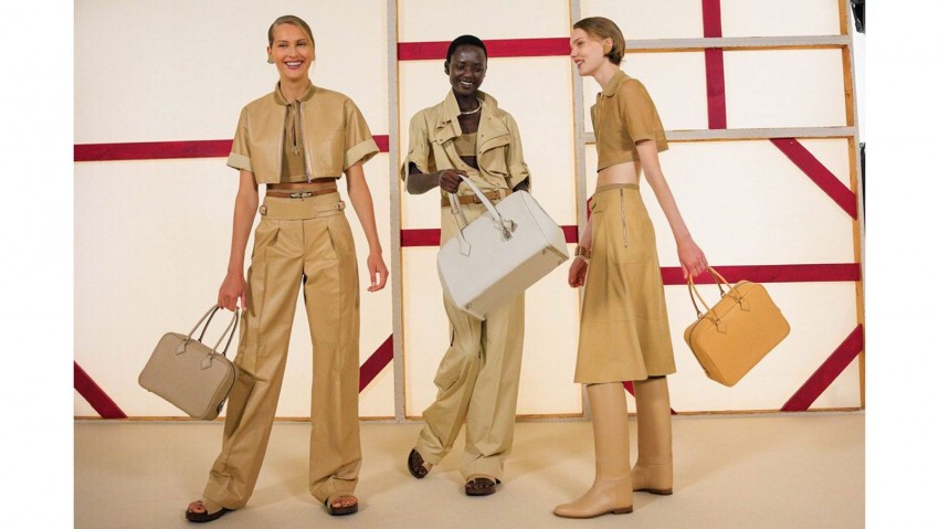 Hermes Hadirkan Tampilan Feminim Modern Sejati Bikin Percaya Diri, Lebih Seksi, Makin Sporty