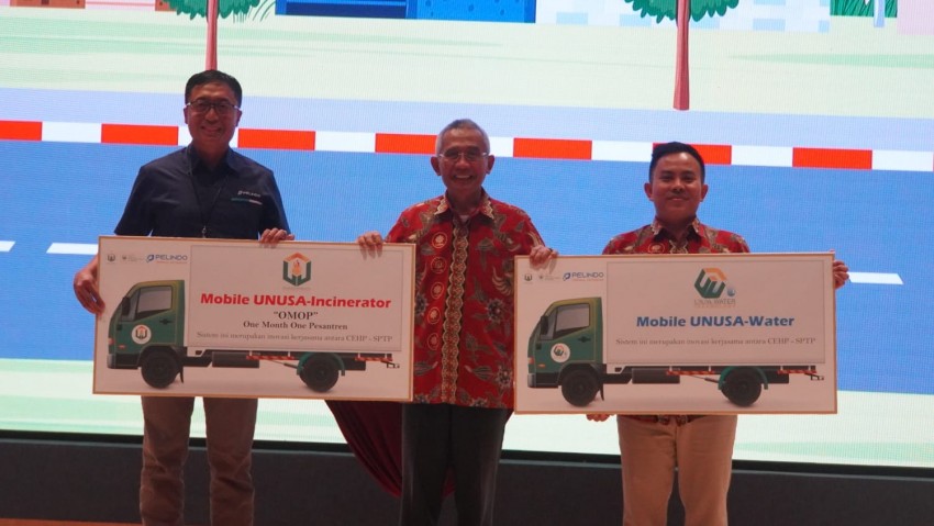 Unusa Luncurkan Mobil Water Treatment dan Incinerator untuk Pesantren