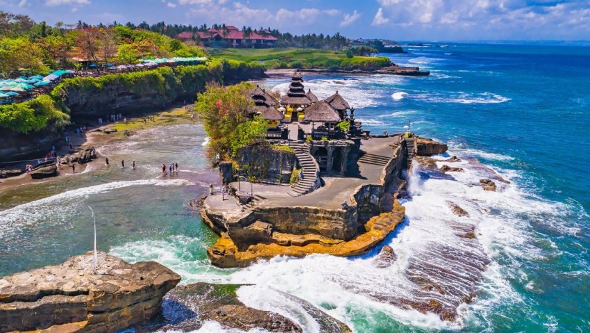 11 Restoran Halal Terbaik di Bali yang Wajib Dikunjungi Wisatawan Muslim